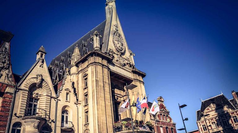 façade de l'Hôtel de Ville de Béthune