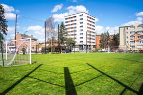 terrain de foot du parc st Louis